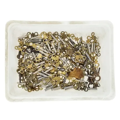 Quantity of pocket watch keys