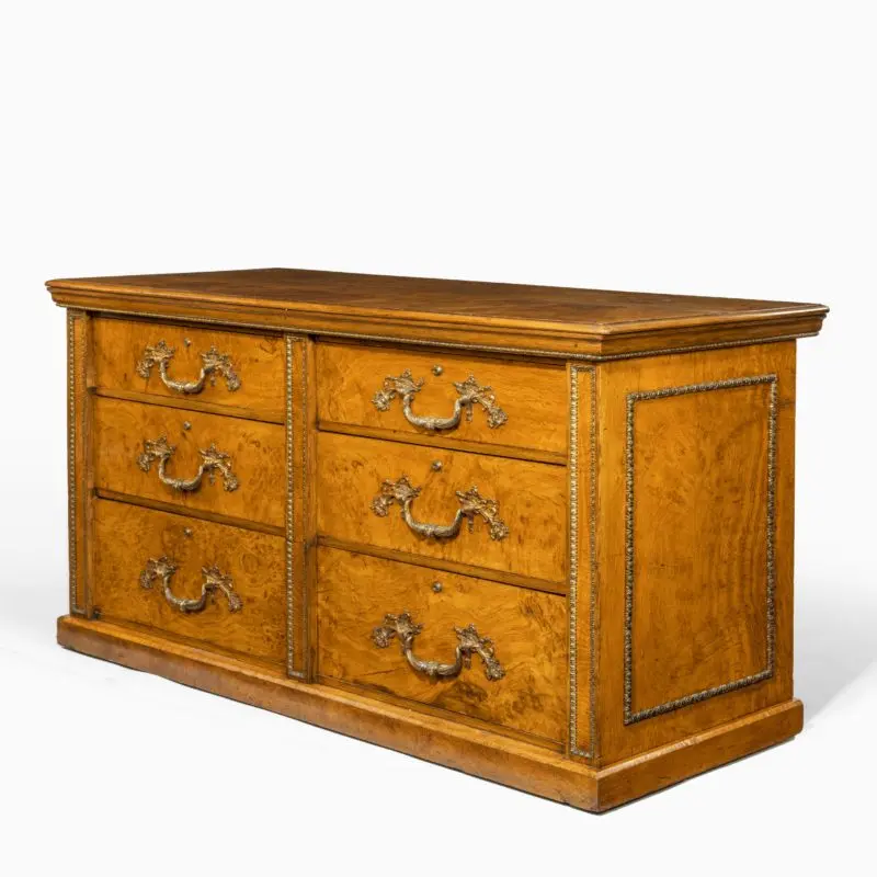 A fine George IV burr oak chest of drawers in the manner of Morel and Seddon