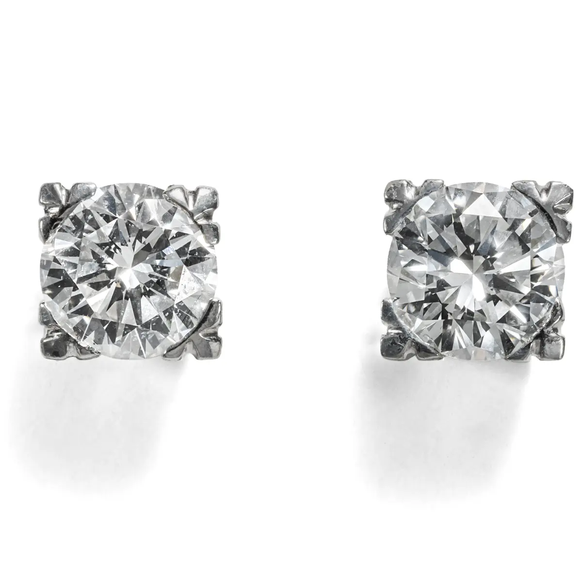 Vintage Ear Studs With 1.17 ct Diamonds in White Gold, c. 2000