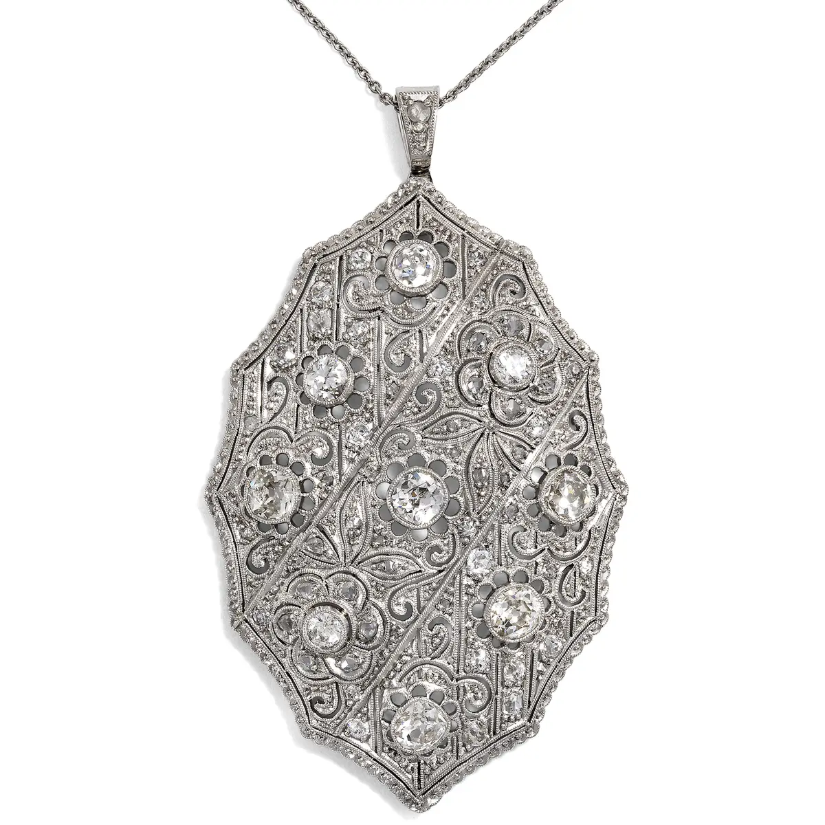 Luxurious Déco Pendant-Brooch with 3.41 ct Diamonds in Platinum, c. 1925