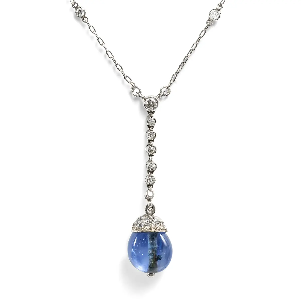 Elegant Necklace with Untreated Sapphire & Diamonds in Platinum, c. 1910