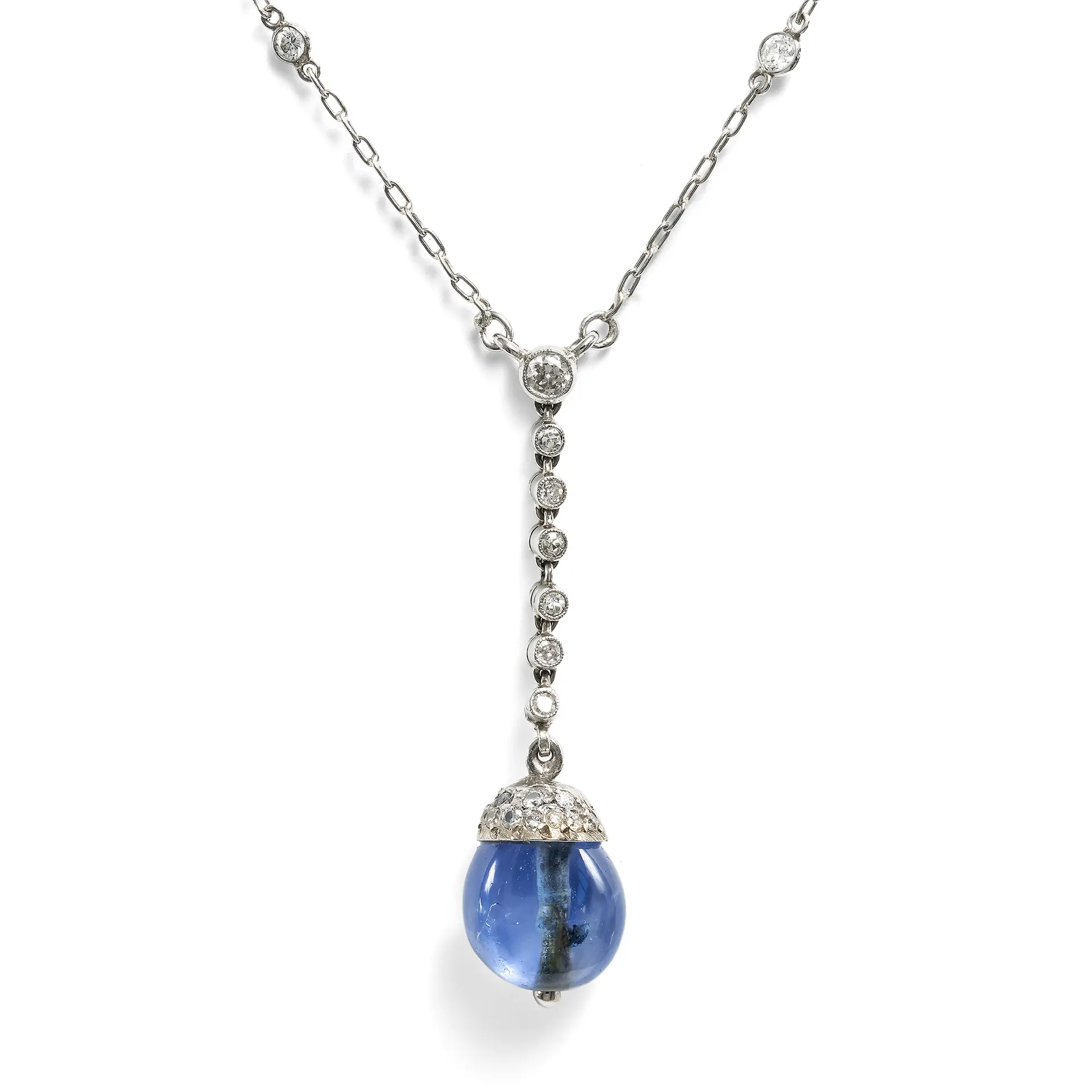 Elegant Necklace with Untreated Sapphire & Diamonds in Platinum, c. 1910