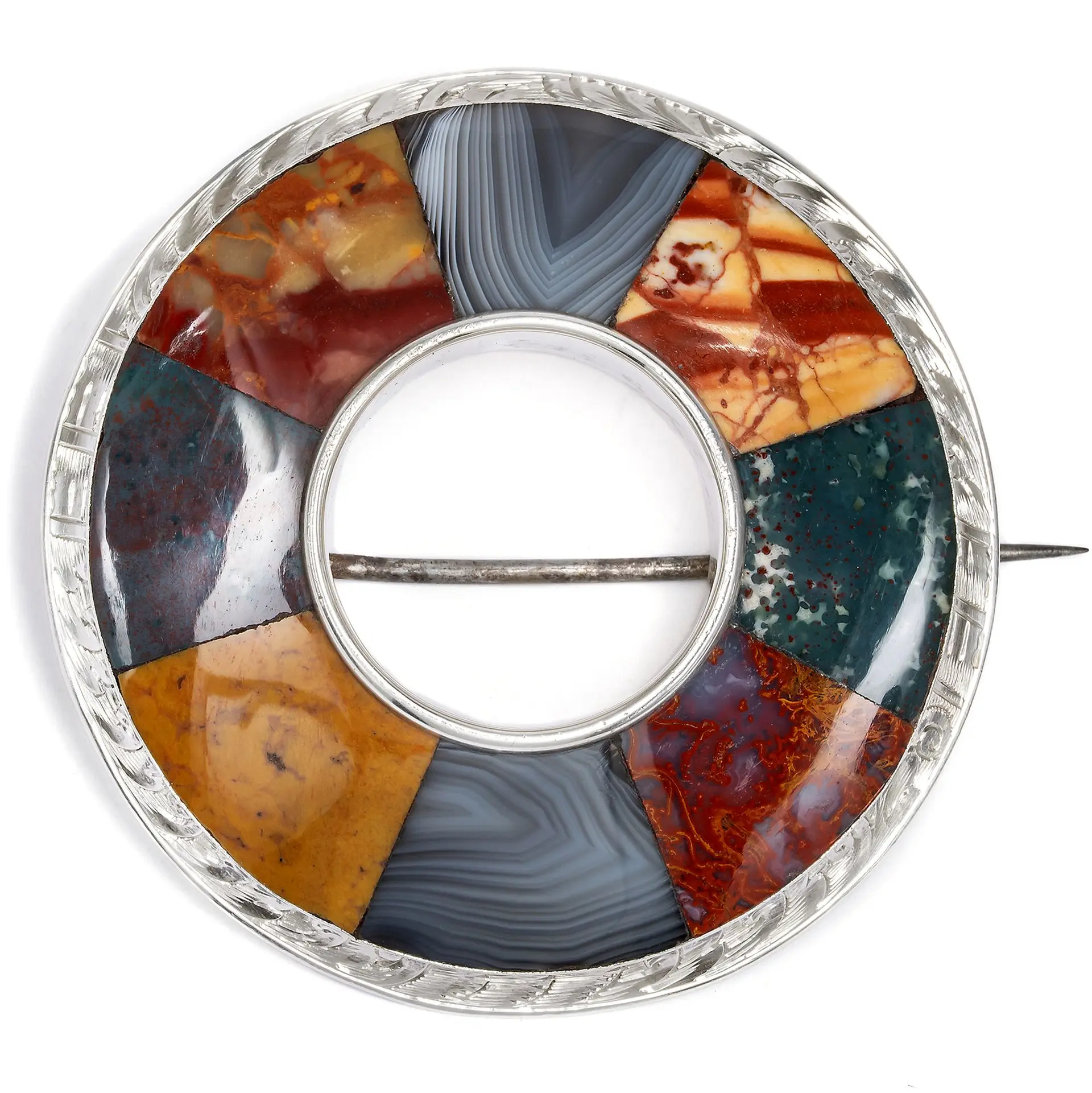 Large Silver Brooch with Chalecedony & Agate, Scotland c. 1890