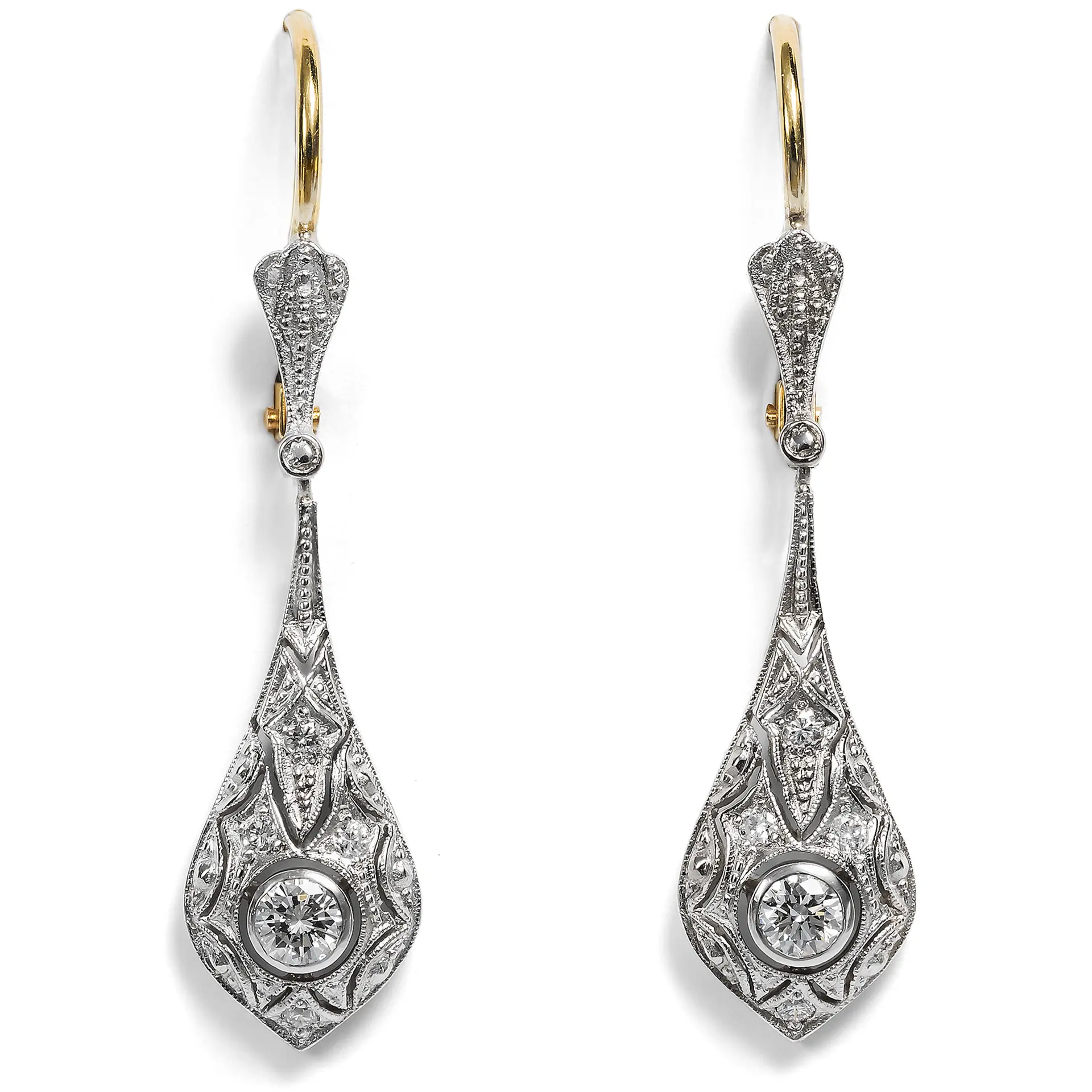Elegant Déco-Inspired Diamond Earrings From Our Workshop