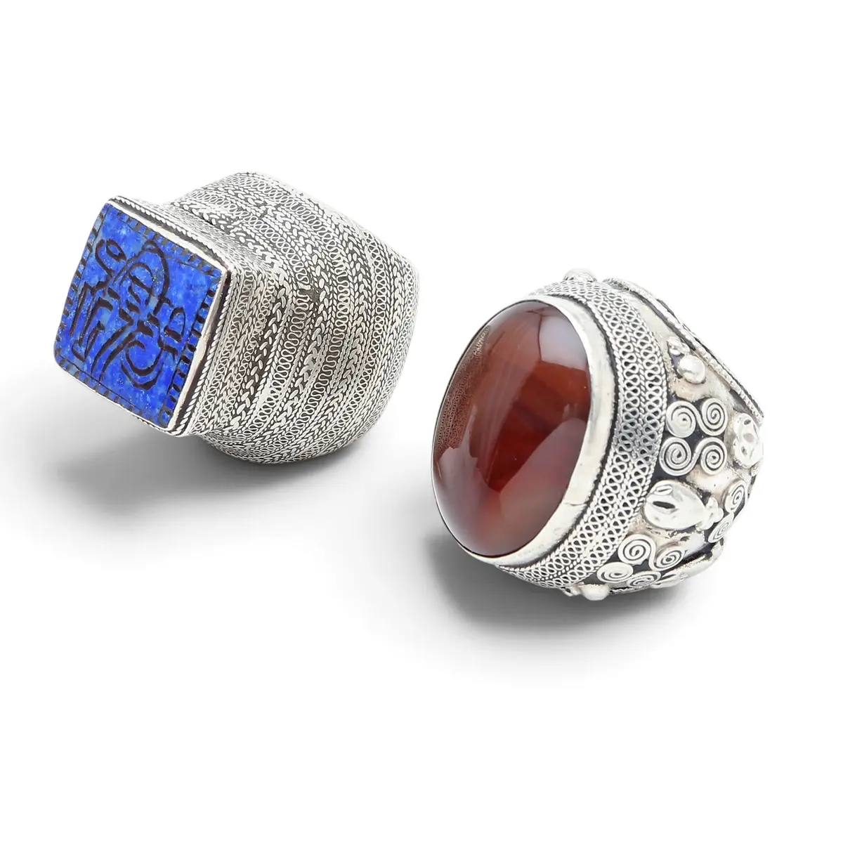 Two large Turkish rings in silver, sodalite and carnelian, late 20th Century.
