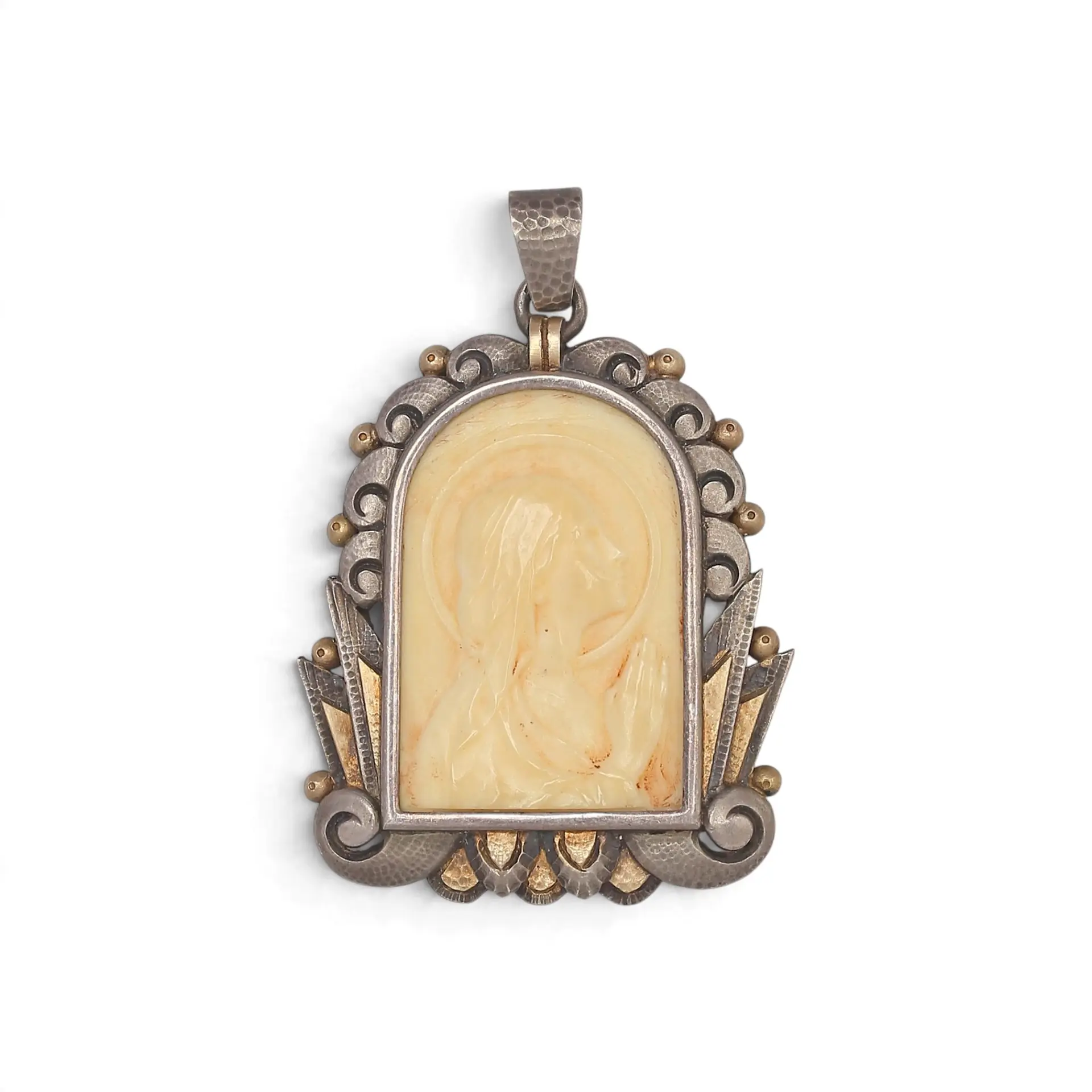 Catalan Art Deco devotional medal in silver, circa 1930.