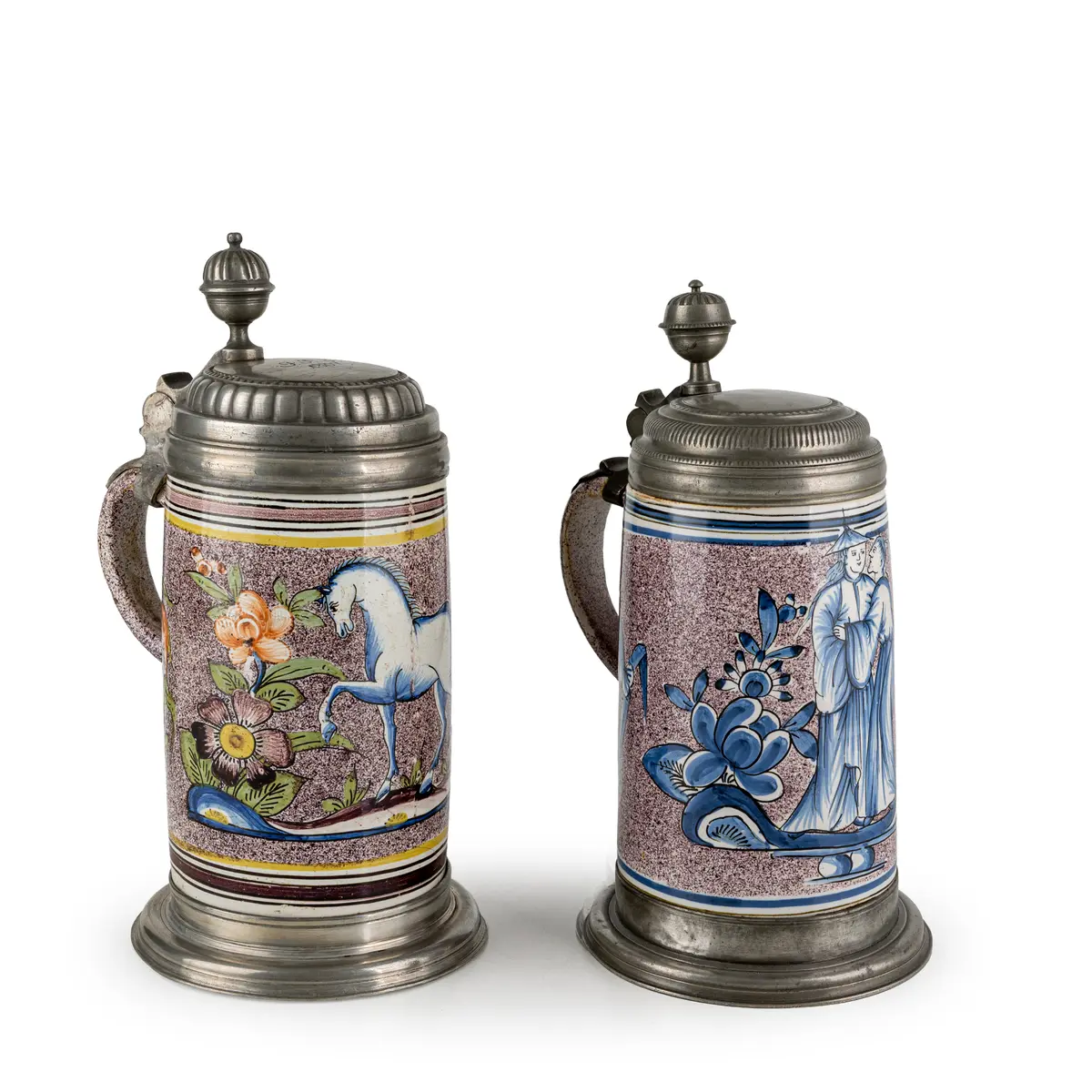 DUE TANKARD IN MAIOLICA POLICROMA E PELTRO, XVIII-XIX SECOLO