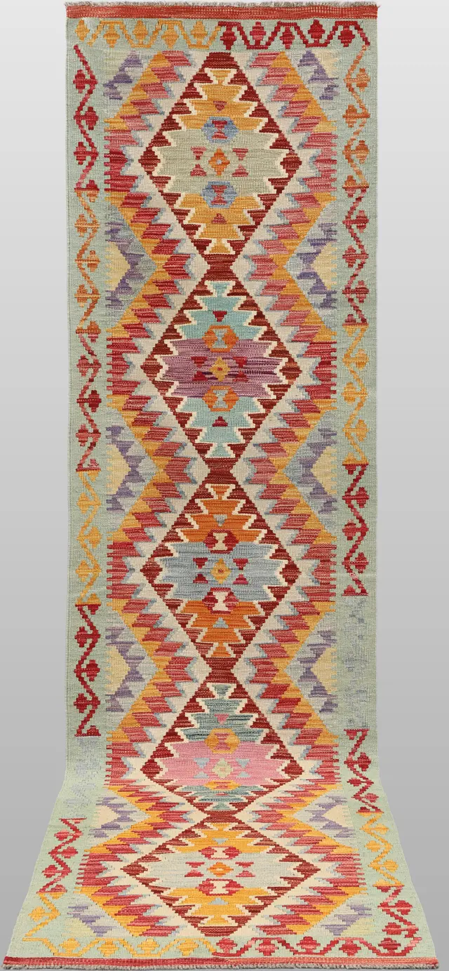 MATTA. Kelim klassisk design gallerimodell, 299 x 77 cm.