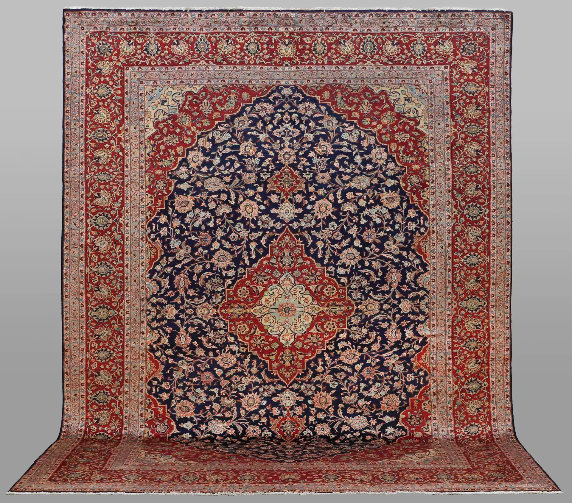 MATTA. Keshan, 400 x 297 cm.