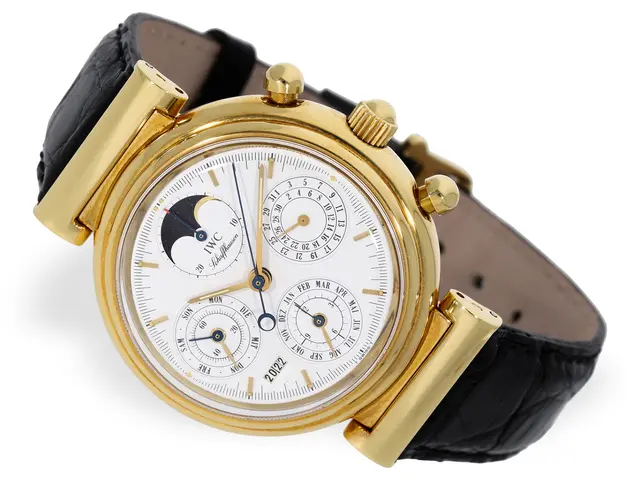 Wristwatch: high-quality IWC Da Vinci chronograph, perpetual calendar/moon