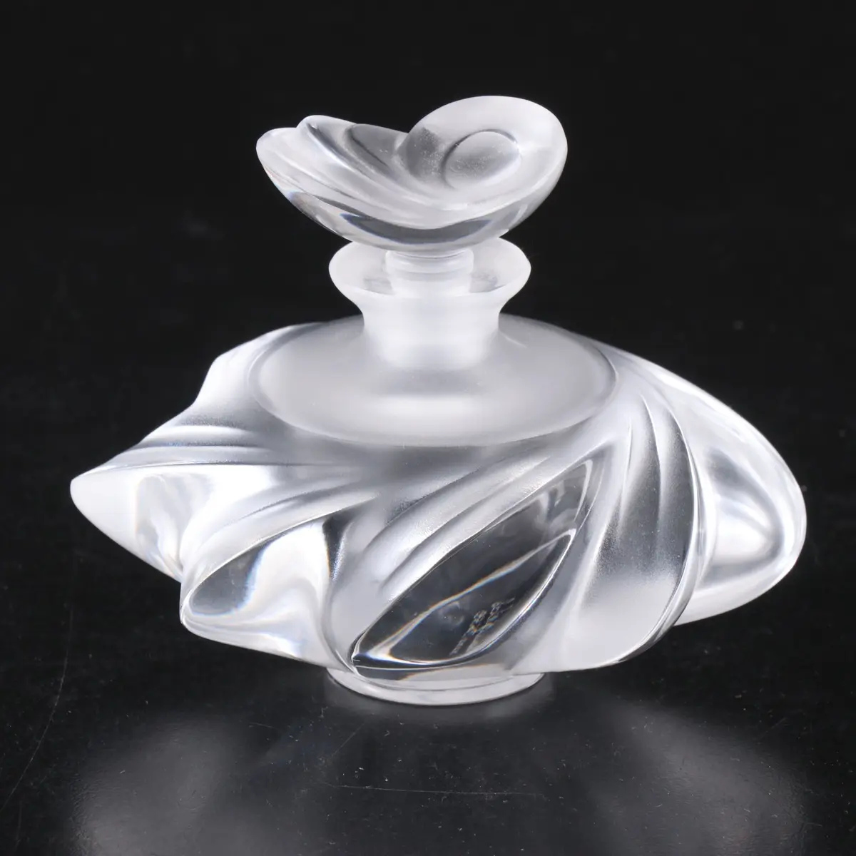 Lalique "Samoa" Frosted Crystal Perfume Bottle