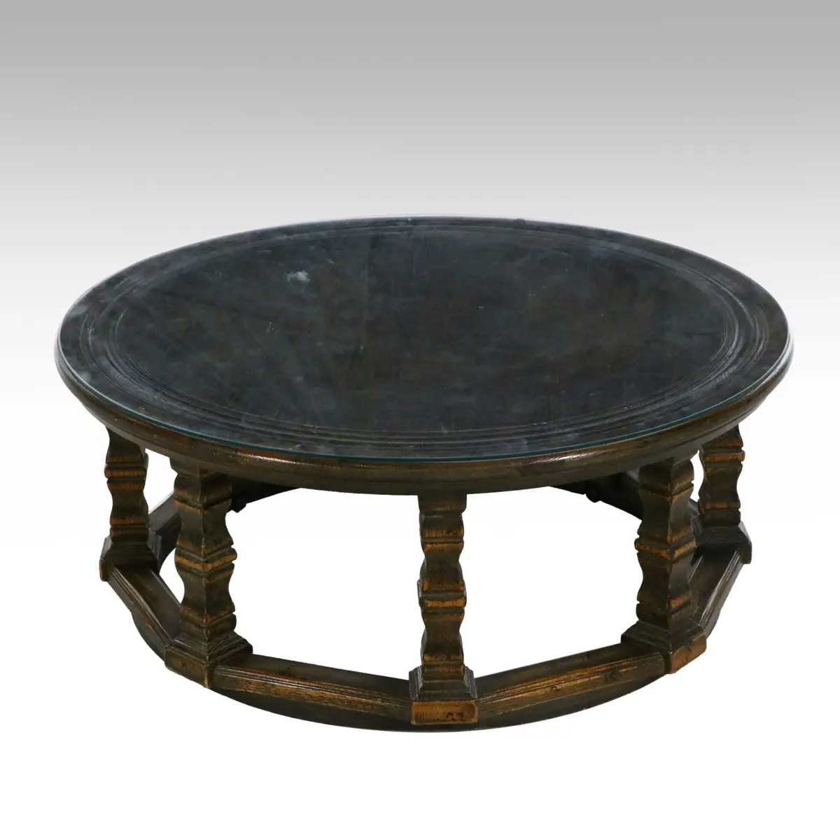 Jacobean Revival Style Oak Round Coffee Table, Mid to Late 20th Century