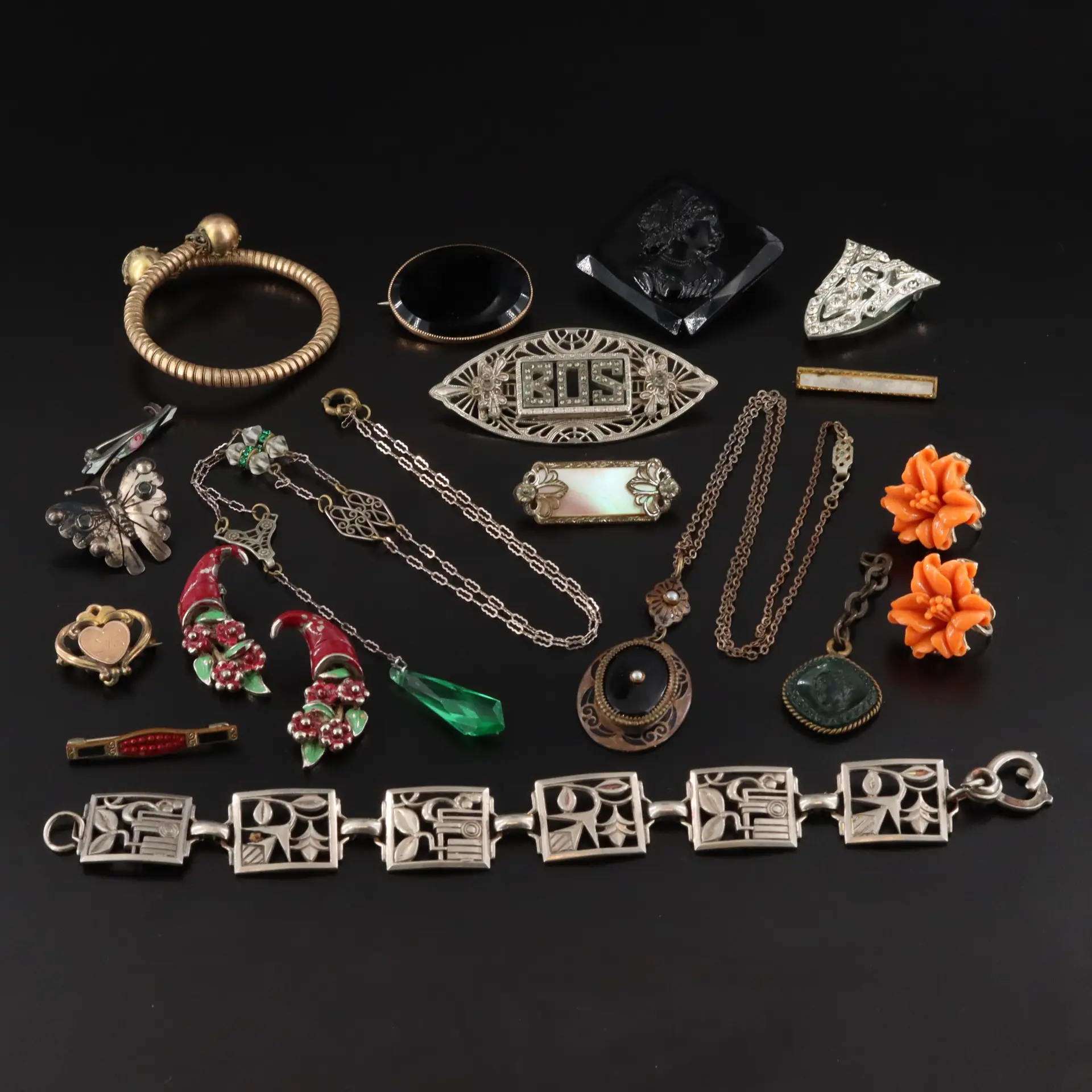 Antique, Victorian and Art Deco Featured in Jewelry Collection