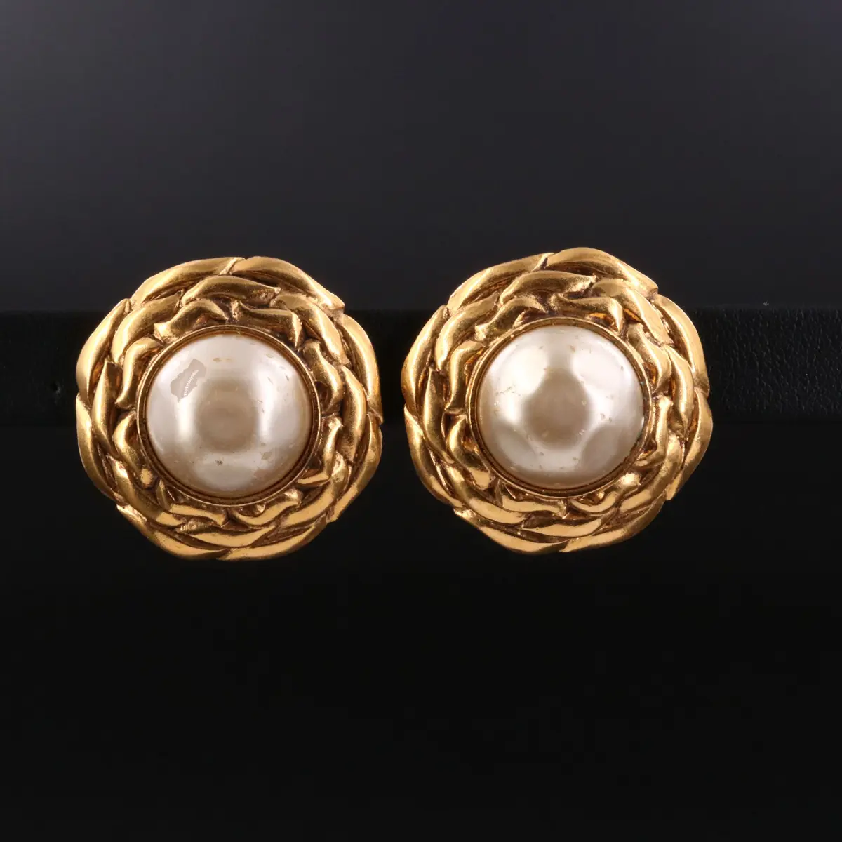 Vintage Chanel Glass Pearl Clip Earrings 1986