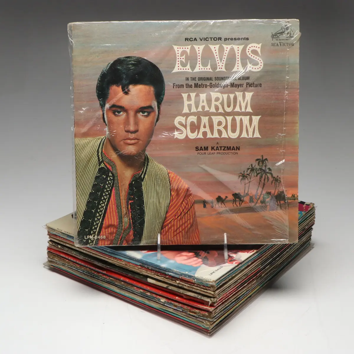 "Blue Hawaii", "Double Trouble" and More Elvis Presley Vinyl Records