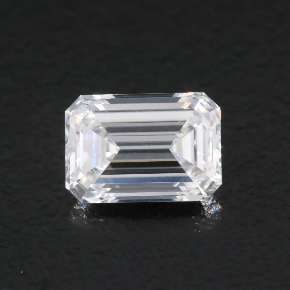 Loose 1.98 CT Lab Grown Diamond with IGI Report