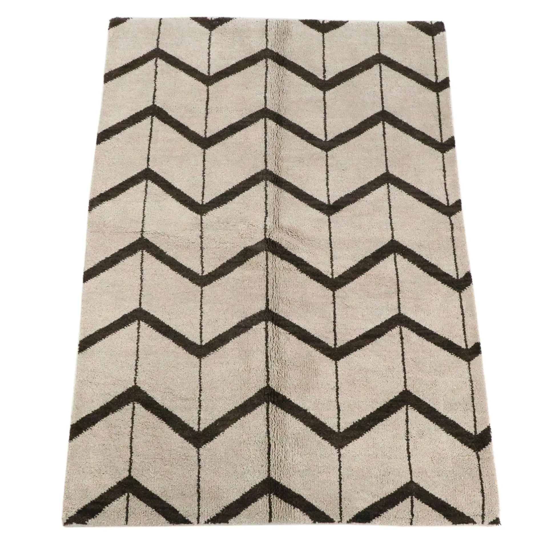 5'1 x 7'9 Hand-Knotted Indian Area Rug