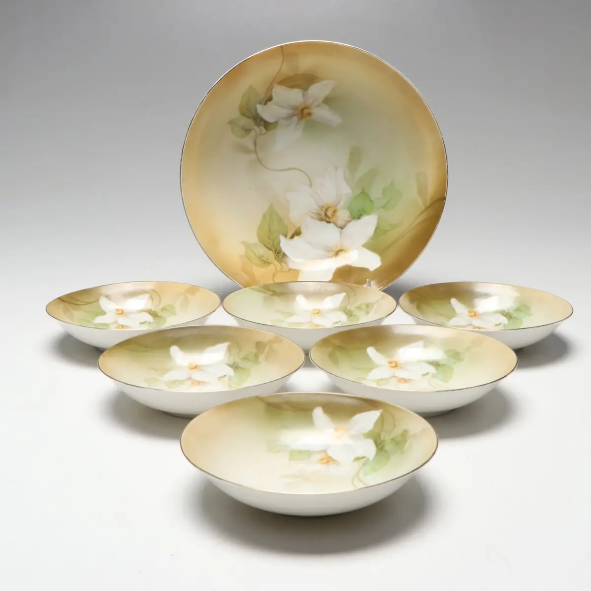 Reinhold Schlegelmilch German Porcelain Bowls and Plate, Early to Mid-20th C.