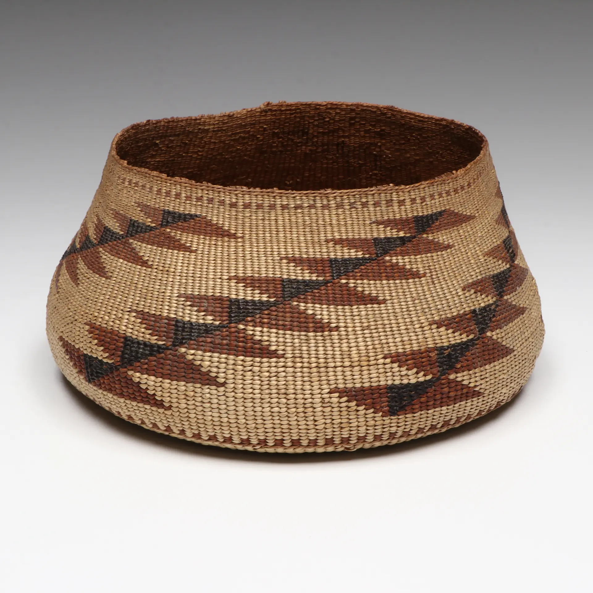 Antique Native American Hupa Basket, Late 19th/Early 20th Century
