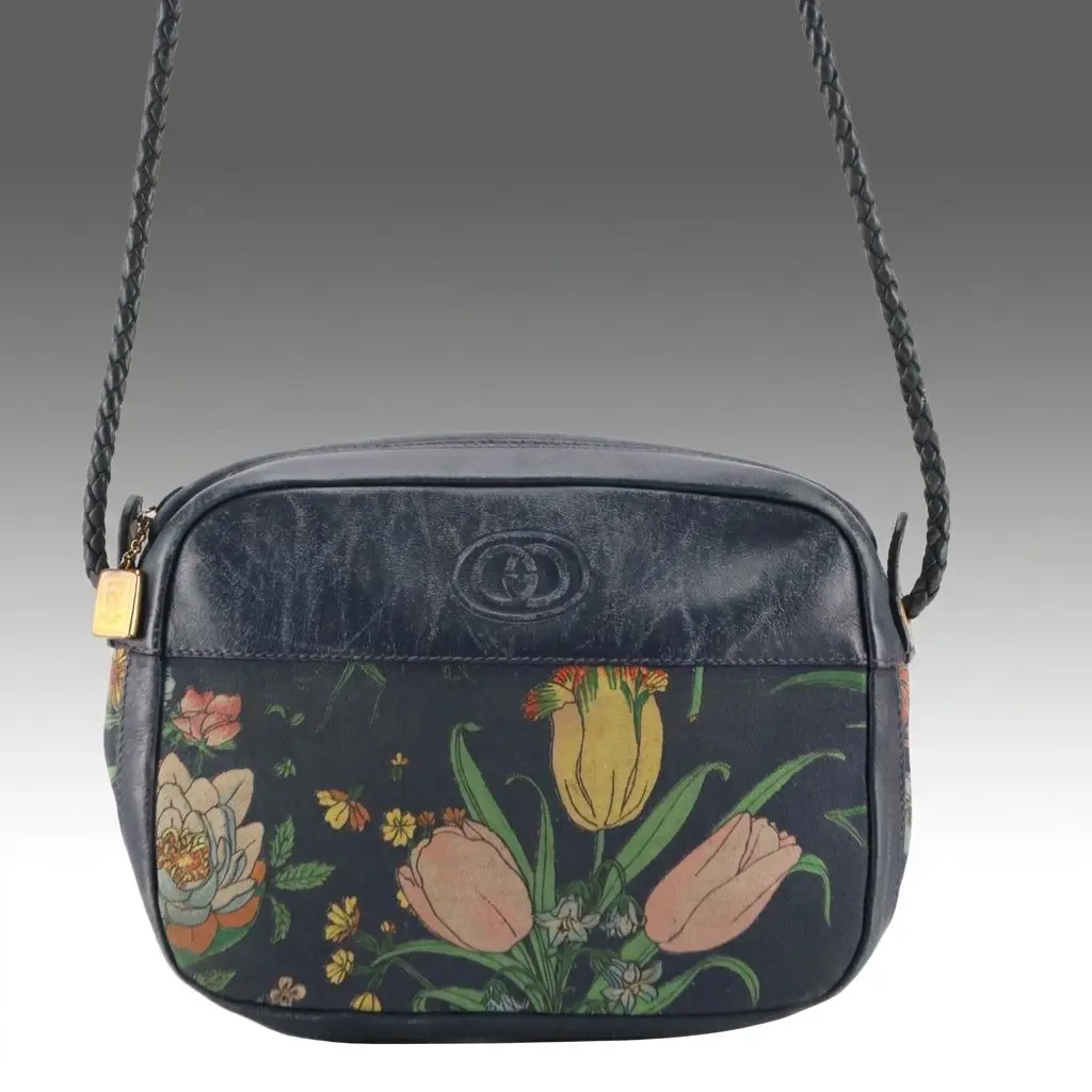 Vintage Gucci Flora Camera Crossbody Bag in Navy Blue Leather and Canvas