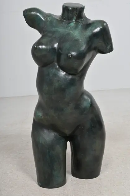 Skulptur "Garbo" patineradbrons "Art people gallery Sweden"