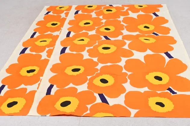 2 st Gardinlängder "Unniko" Marimekko