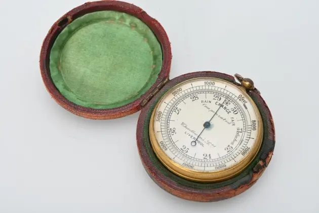 Fickbarometer med kompass, Chadburn´s Ltd, Liverpool