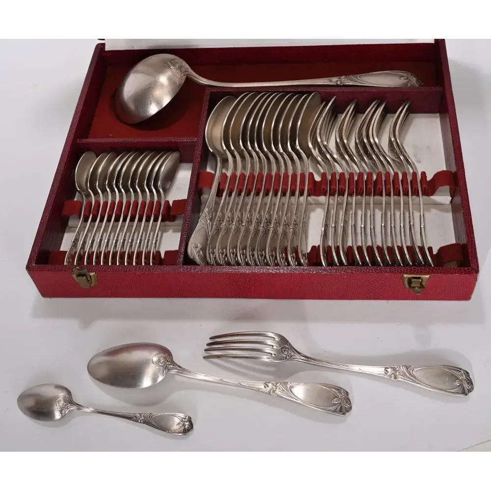 ORIGINAL ART NOUVEAU silver plated cutlery set with iris motifs. It