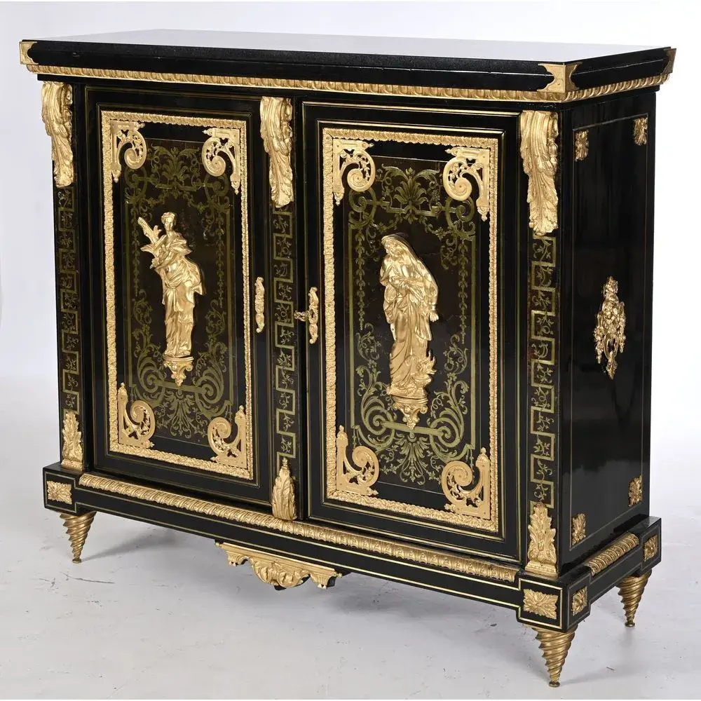 YOUNG BEFORT. A BEAUTIFUL NAPOLEON III-STYLE COFFEE TABLE IN THE LOUIS