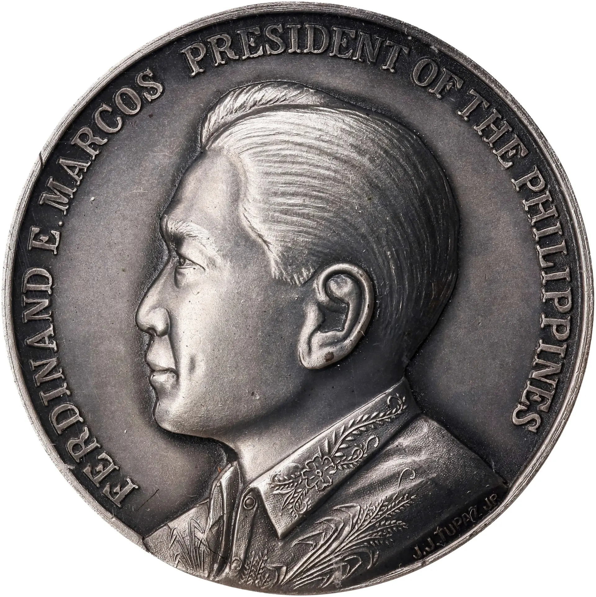 PHILIPPINES. 25th Anniversary of Bataan and Corregidor Silvered Bronze