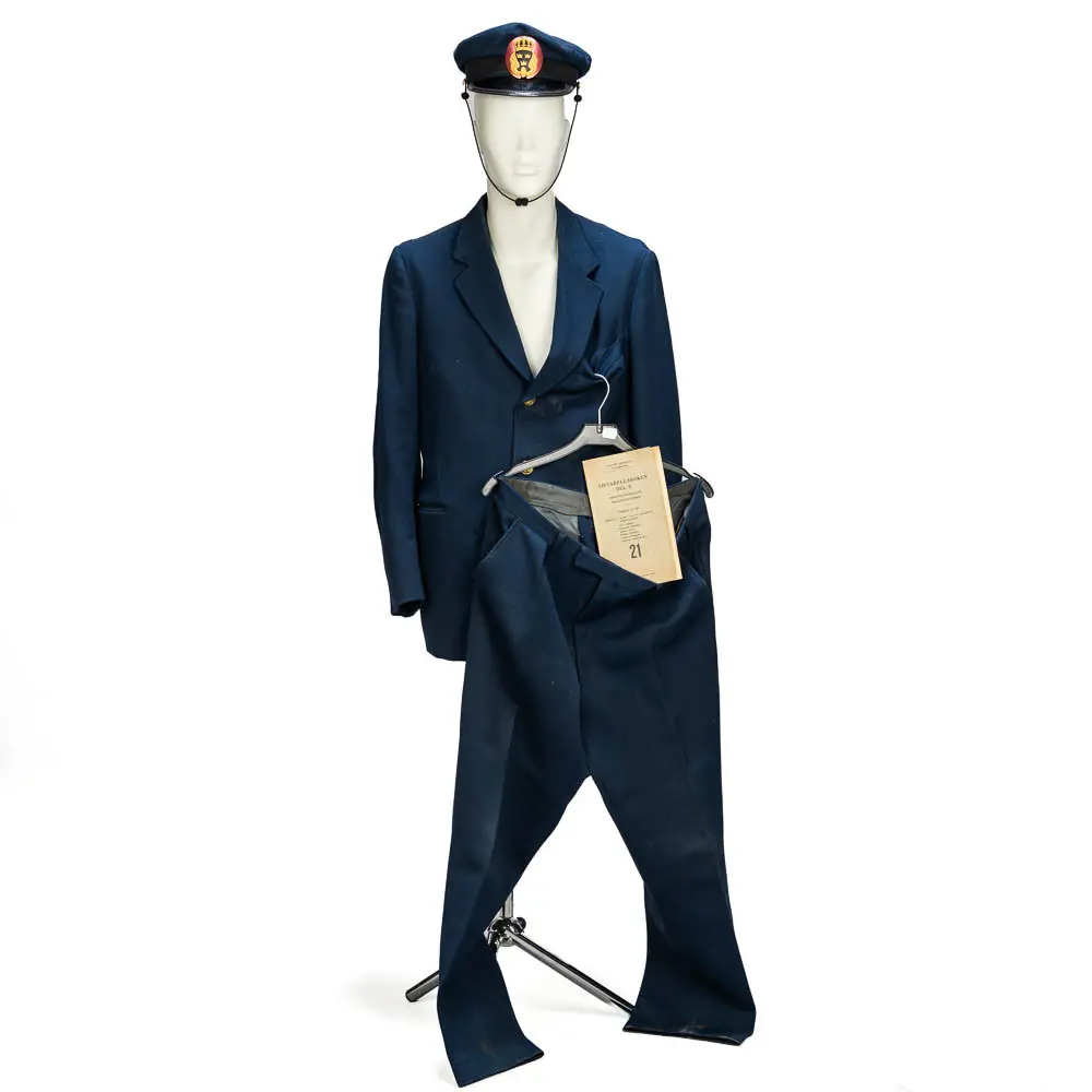 UNIFORM OCH TIDTABELL, Statens järnvägar, SJ, 5 delar.