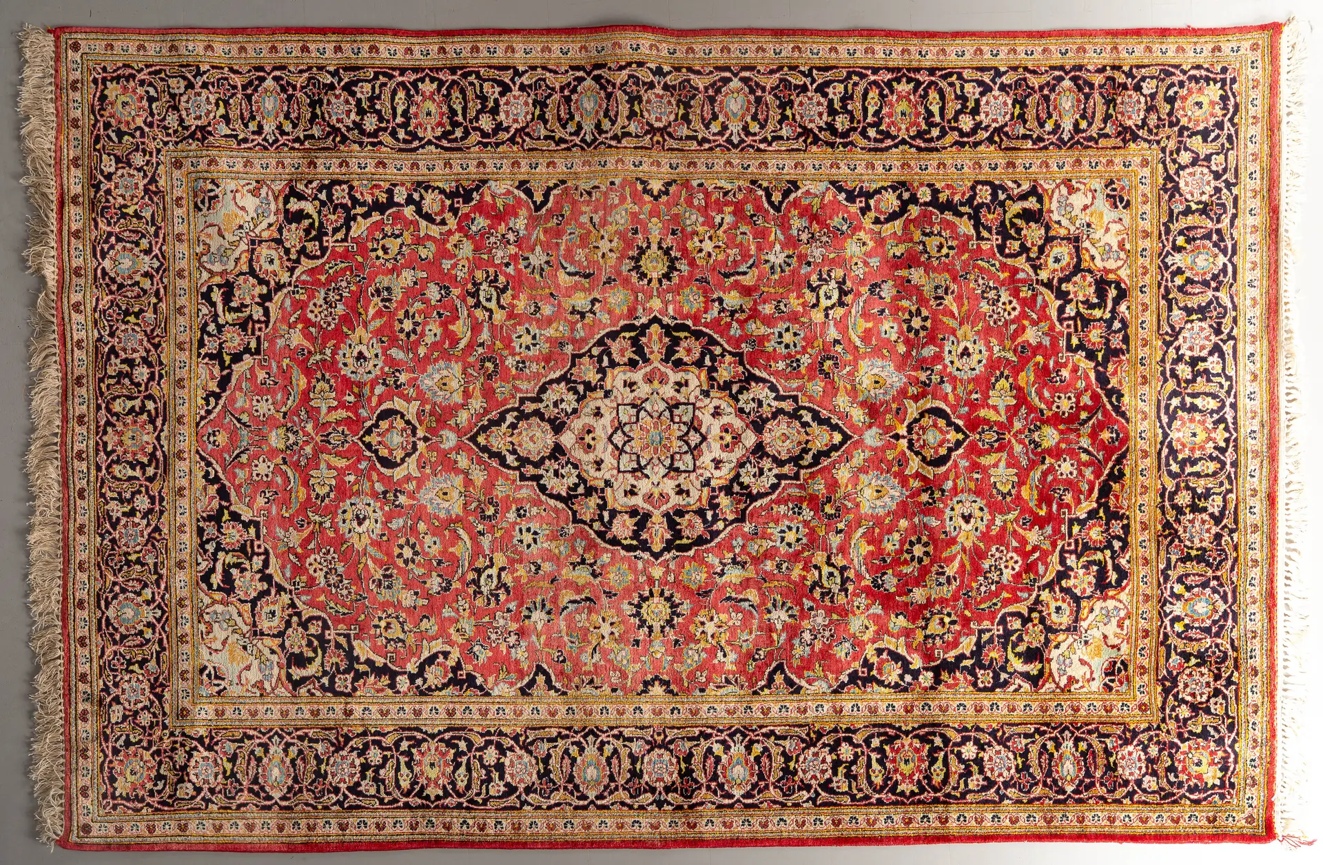 MATTA, orientalisk, silke, 135 x 201, 1900-tal.
