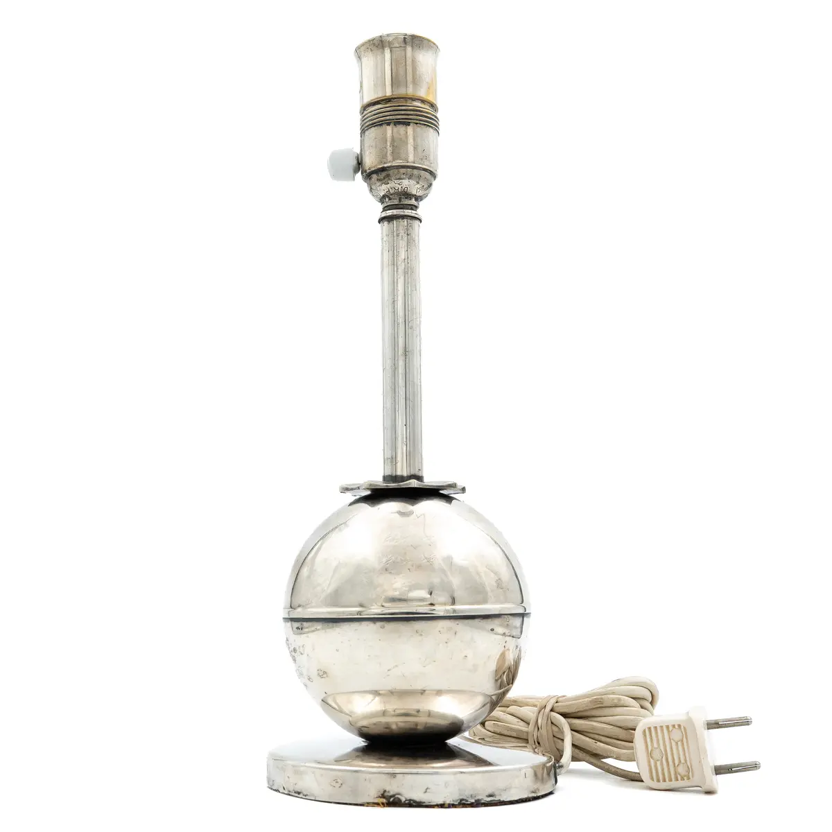ELIS BERGH. Bordslampa. Nysilver, CG Hallberg, Art deco, 1920-/30-tal.