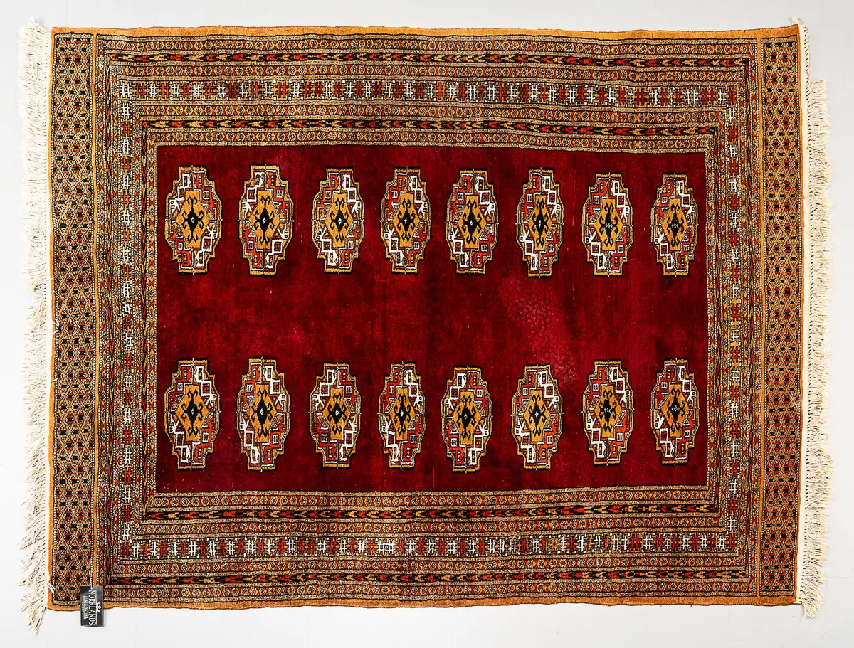 MATTA, 126 x 186 cm, Bochara.