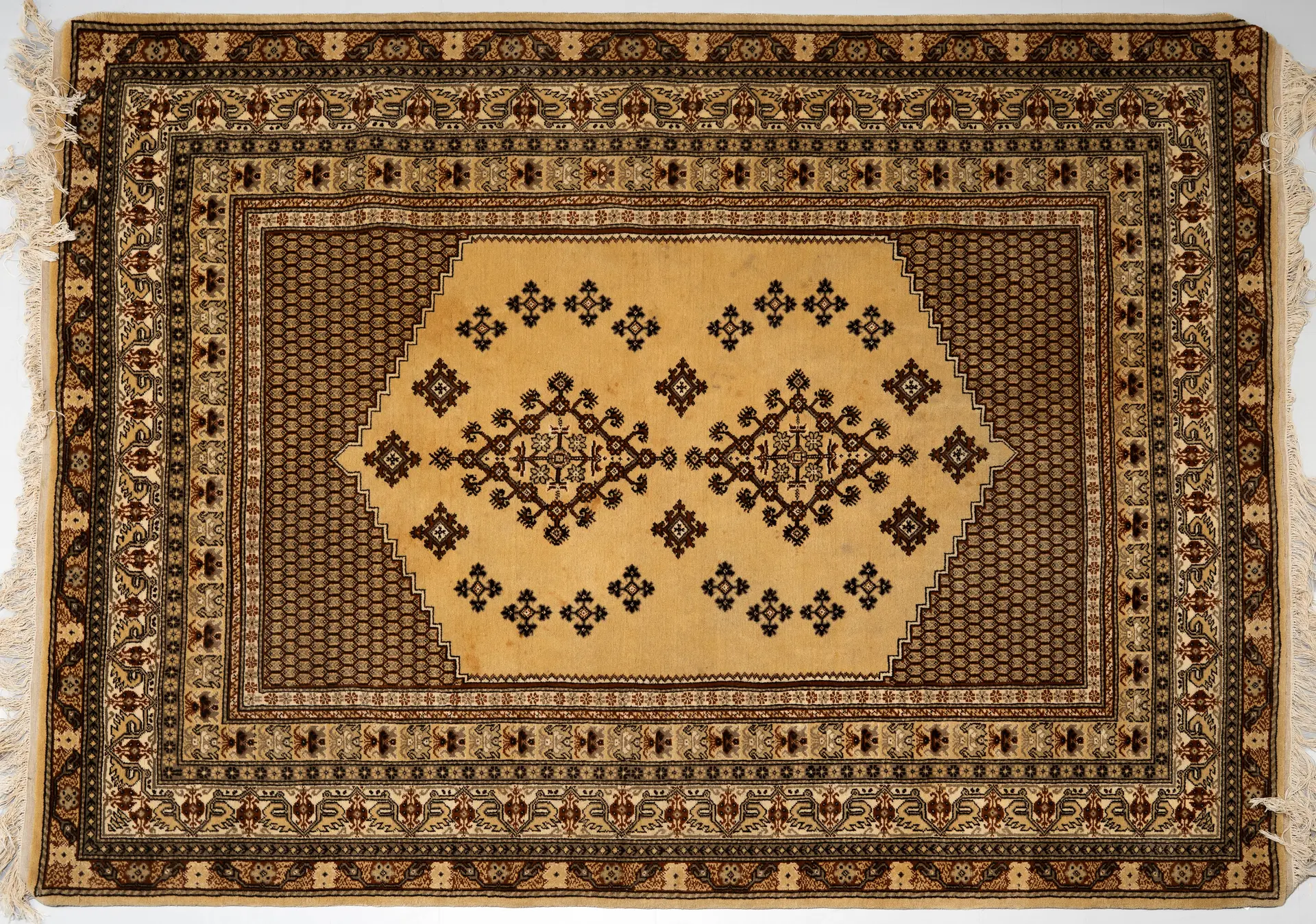 MATTA, Tunisien, ull, (172 × 225 cm).