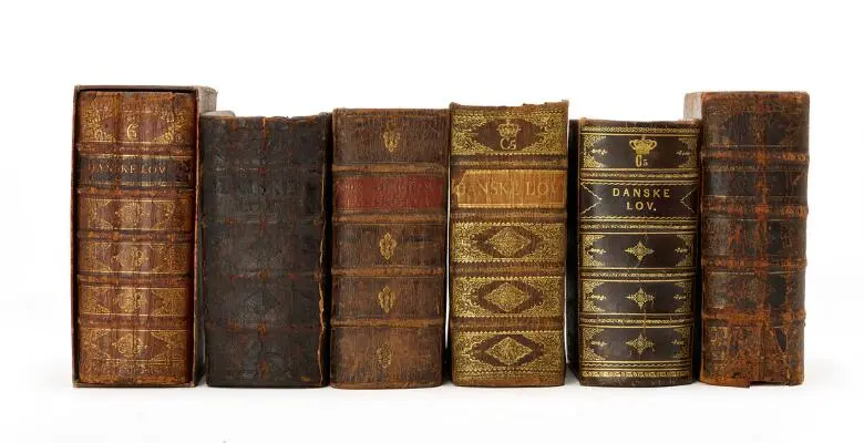 Collection of Kong Christian V's Danske Lov. (6) – Bruun Rasmussen Auctioneers