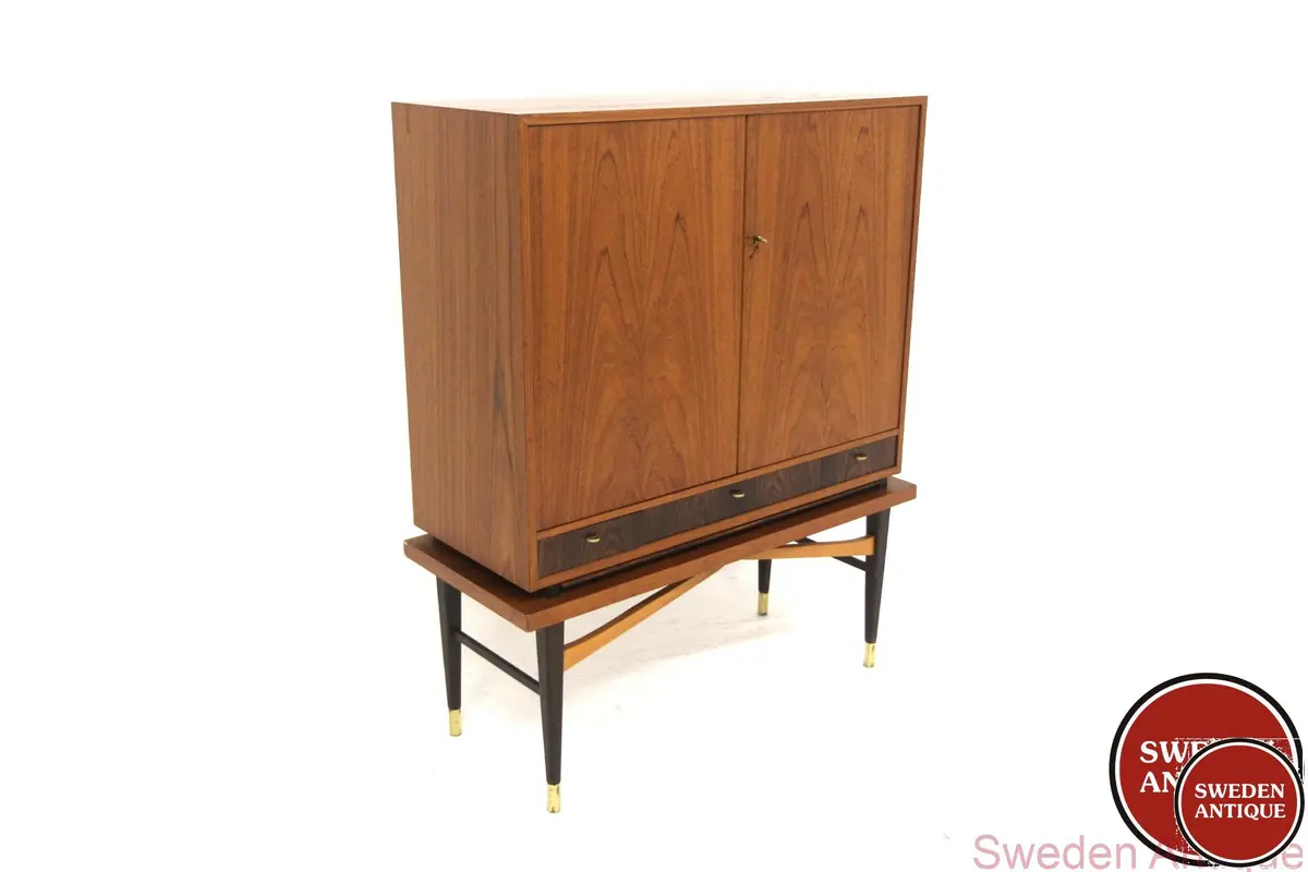 Cabinet Year: 1950s Origin: Swe. Material: Teak Rosewood Beech Metal