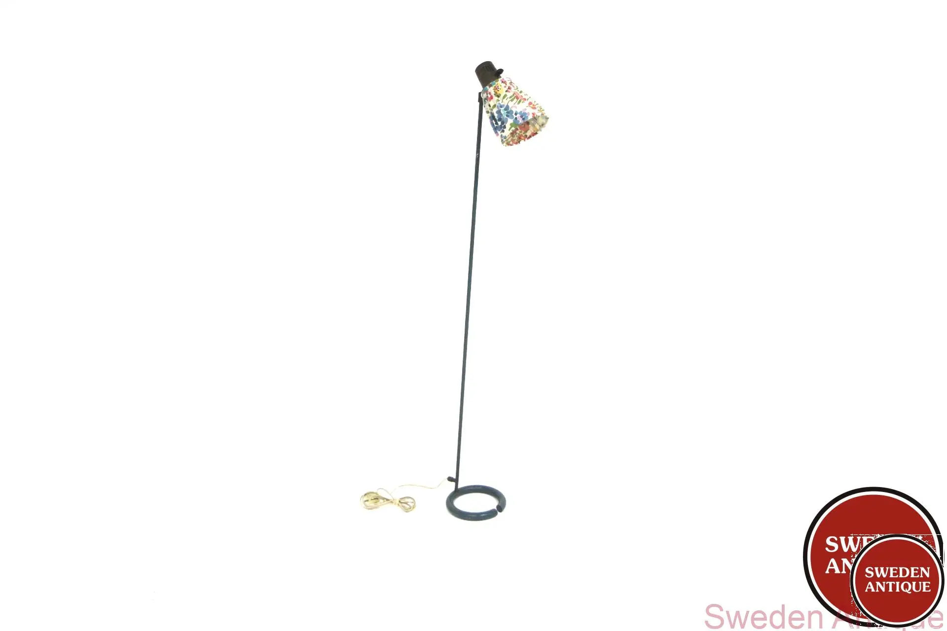 Floor lamp Model 560 Hans Bergström for Atlje Lyktan Year: 1950s Origin: