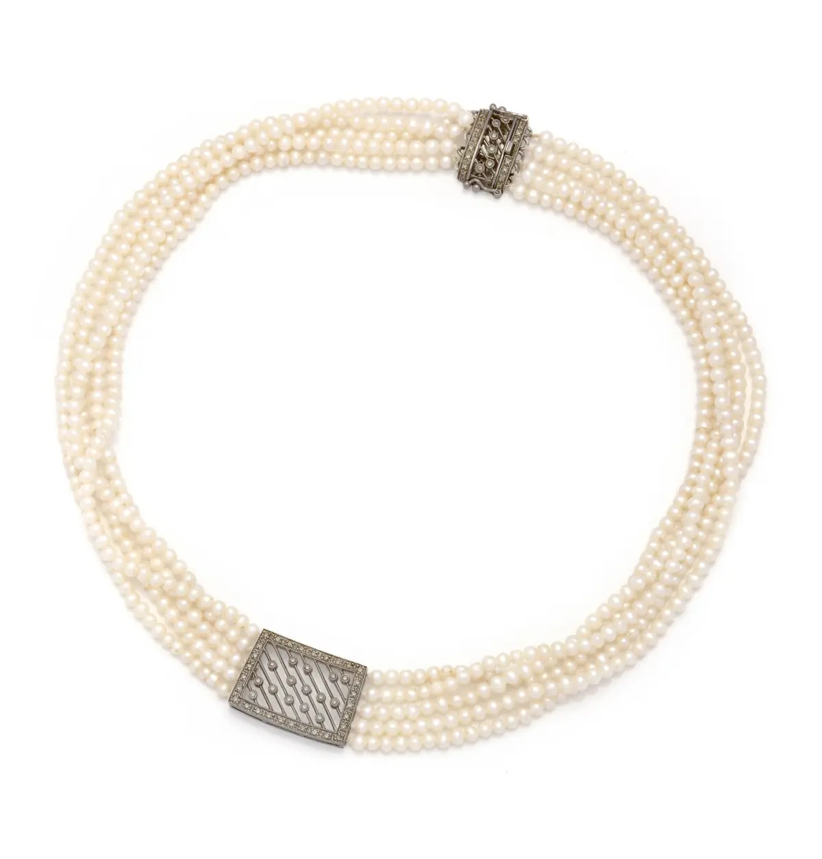 COLLIER RAS DE COU 5 rangs de perles de culture centré d’un - Lot 72