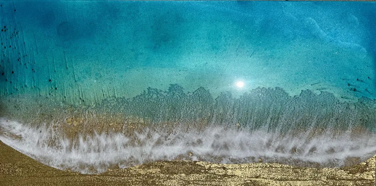 Gold Glimmers Of Hope - Ana Hefco