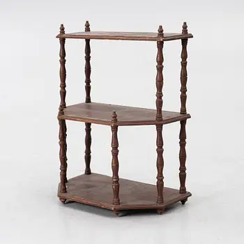 A wall shelf, 19th Century.
