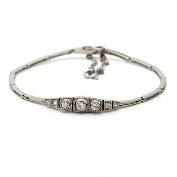Art Deco 18K white gold and platinum bracelet with diamonds.