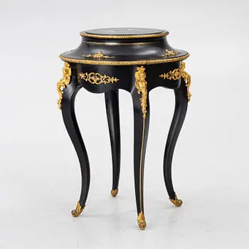 A rococo-revival pietre dure-top table, later part 19th century.