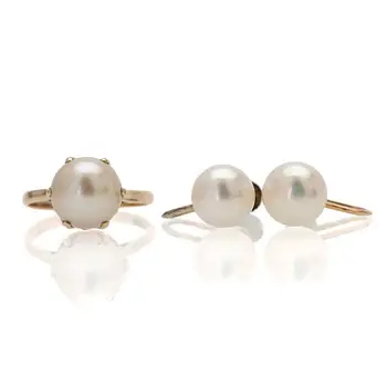 Ring and earrings, a pair, 14K gold and cultured pearls.