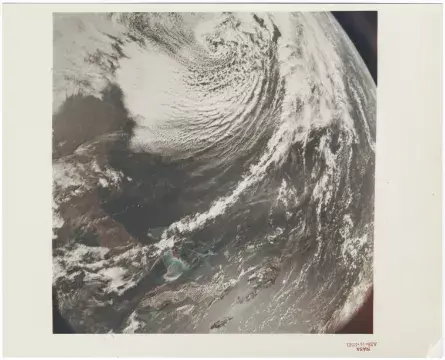 [Apollo 8] THE FIRST PHOTOGRAPH OF EARTH TAKEN BY HUMANS FROM BEYOND