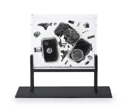 λ ARMAN (FRENCH/AMERICAN 1928-2005), VA DONC EH PAILLARD