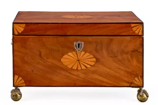 A SHERATON INLAID MAHOGANY TEA CADDY, CIRCA 1790