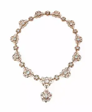 AN EARLY 20TH CENTURY AQUAMARINE NECKLACE, CIRCA 191078