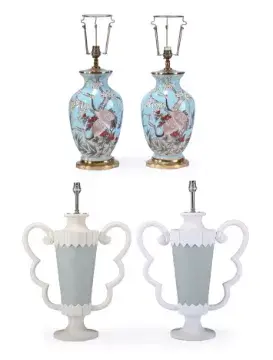 A PAIR OF PAINTED TWO HANDLED LAMPS, MODERN, WITH TWO JAPANESE-STYLE LAMPS