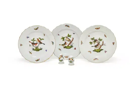 HEREND, ROTHSCHILD BIRDS A SMALL SELECTION OF PORCELAIN DINNER WARES